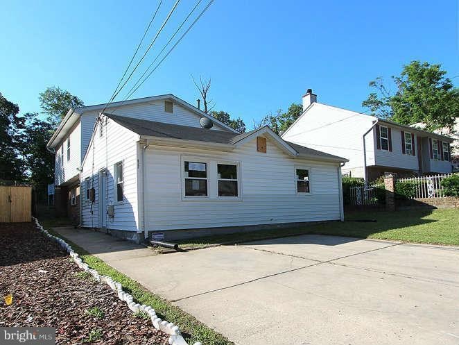 622 Elfin Ave, Capitol Heights, MD 20743 - photo 1
