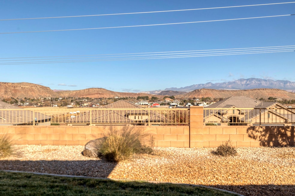 Mountain/Valley View
