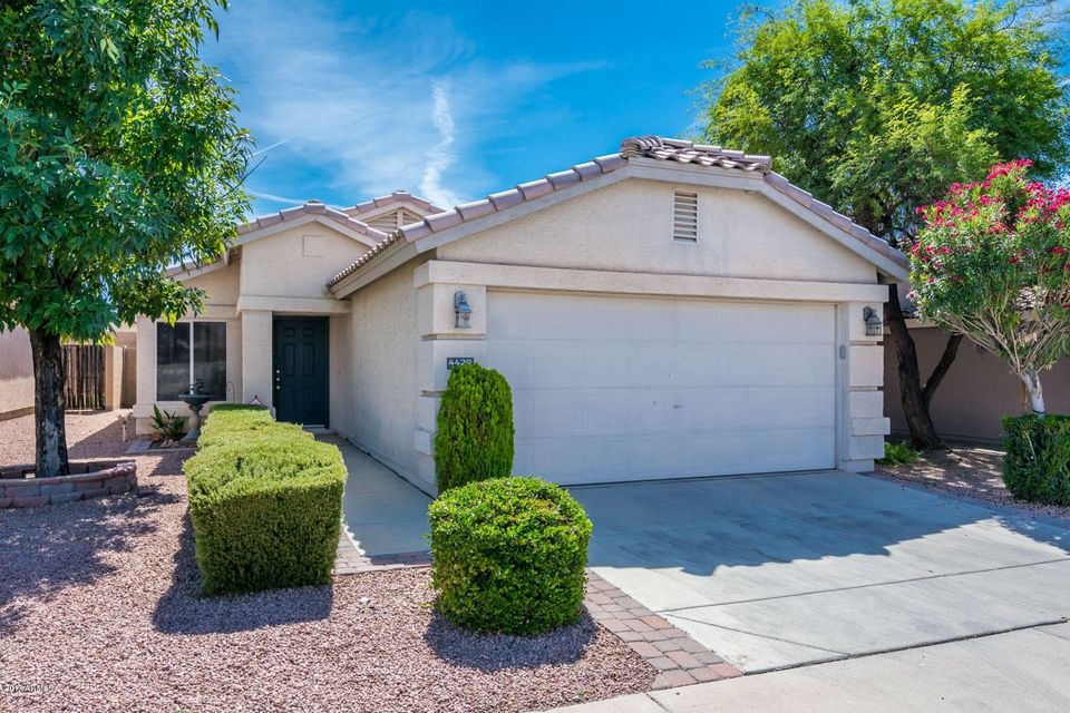 4429 N 111th Ln - MLS-2