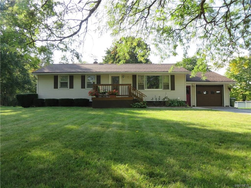 Lovely, vinyl sided 3 bedroom ranch situated on a 