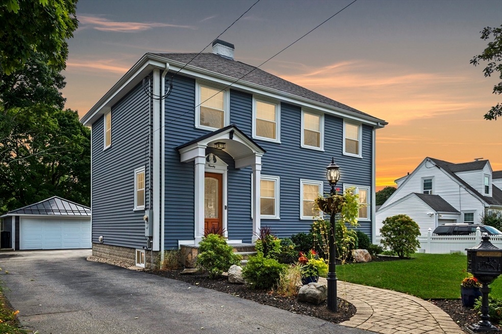 90 Chaffee Ave, Waltham, MA 02453 - photo 1