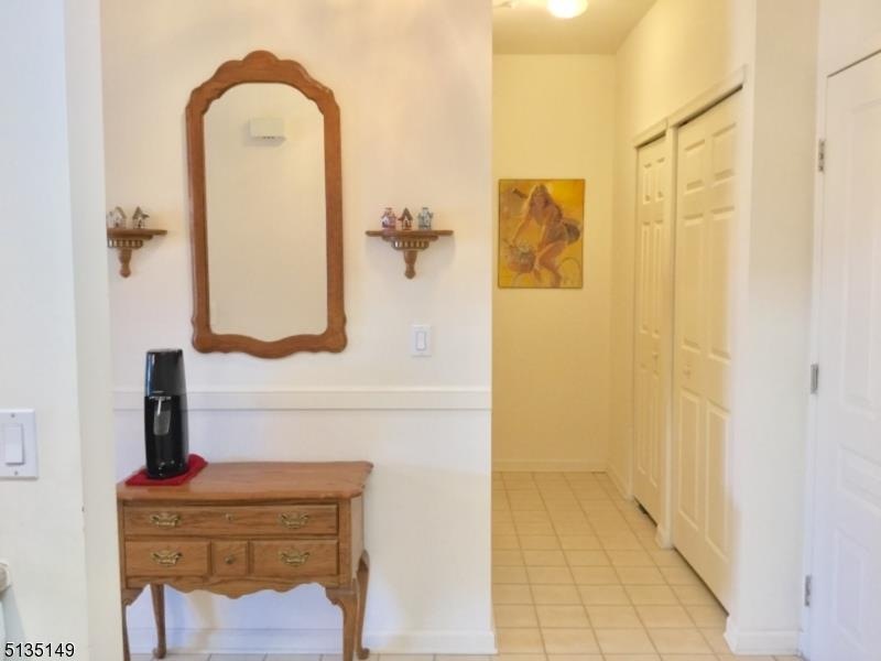 300 Cleveland Ln unit 399, Rockaway, NJ 07866 - photo 1