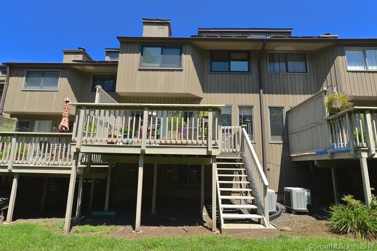 26 Far View Common, Southbury, CT 06488 - photo 1