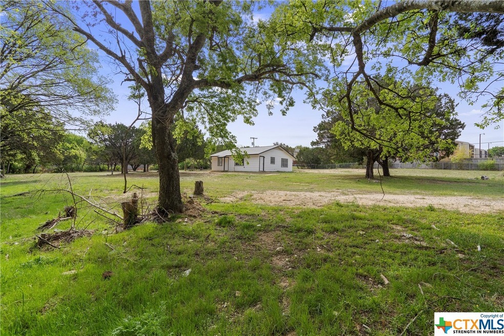 144 Wolf Rd, Copperas Cove, TX 76522 - photo 1