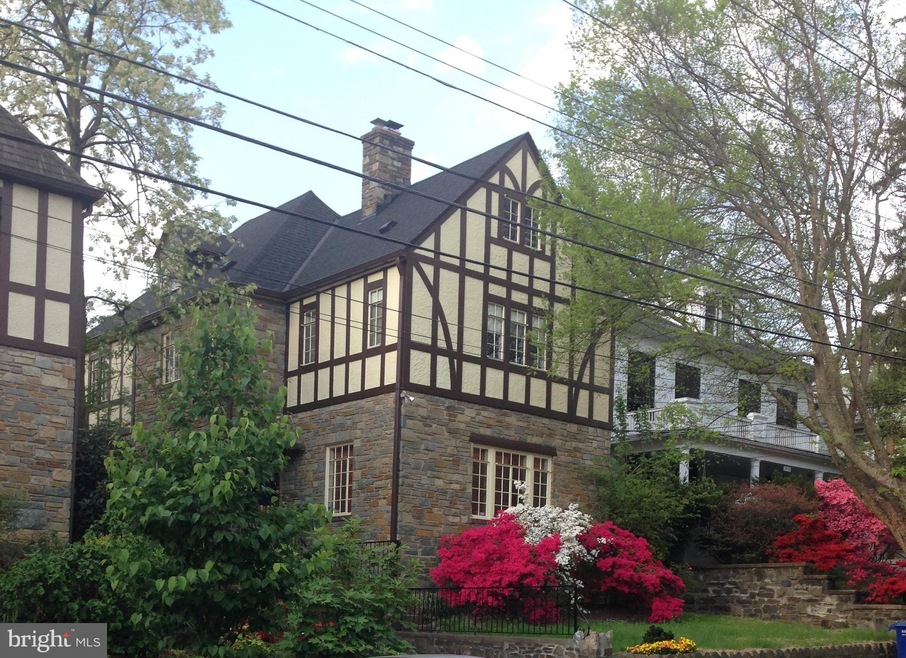 3528 Albemarle St NW, Washington, DC 20008 - photo 1