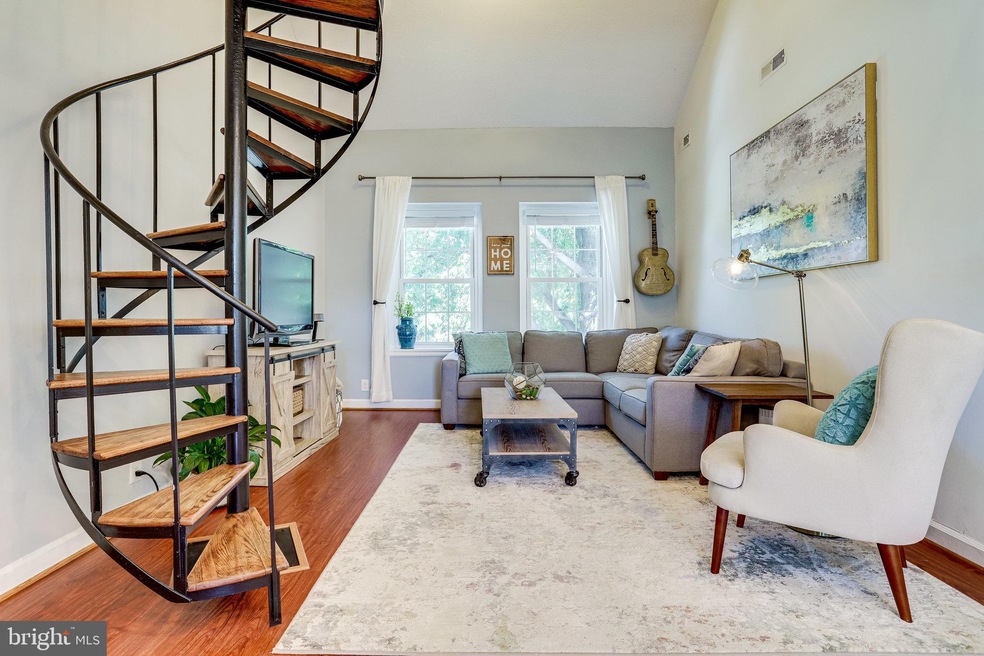 3008 S Columbus St unit C1, Arlington, VA 22206 - photo 1