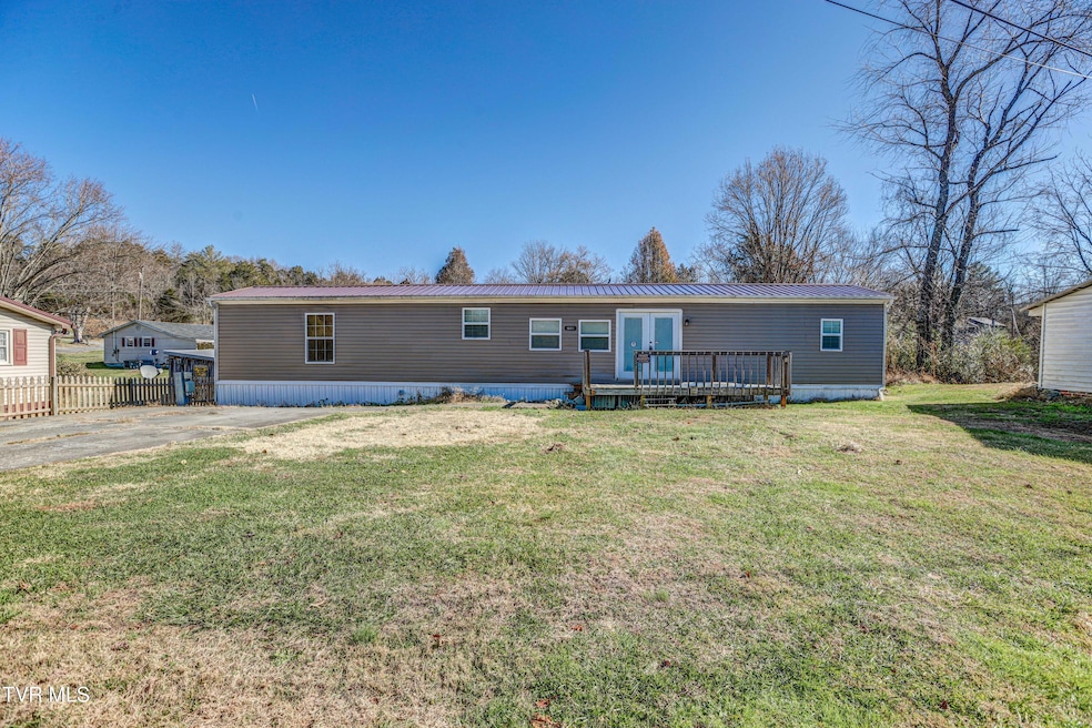 1693 Paperville Rd, Bristol, TN 37620 - photo 1