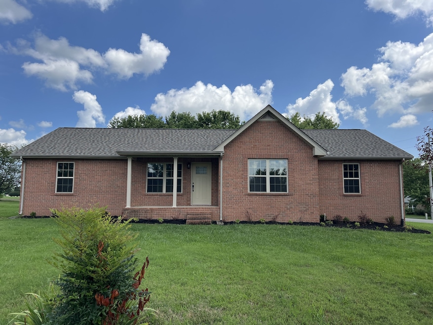 90 Long Creek Rd, Lafayette, TN 37083 - photo 1