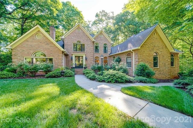 Welcome to Laurel Grove! Nestled in the woods with