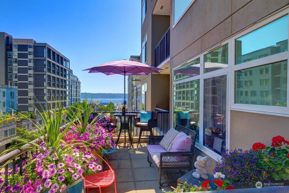 The Ellington unit 208, Seattle, WA 98121 - photo 1