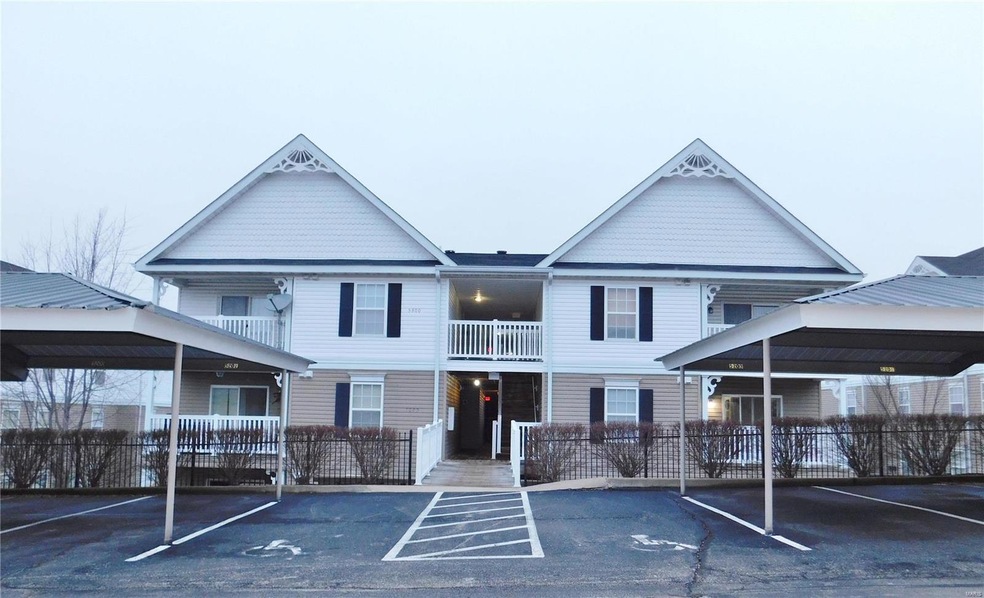 Welcome to 5303 Spring Creek Dr. Top floor to the 