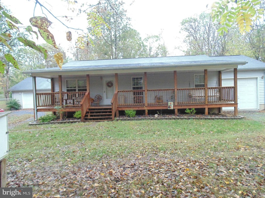 118 Outback Dr, Bunker Hill, WV 25413 - photo 1