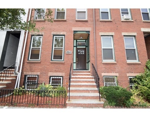 41 Blue Hill Ave unit 1, Roxbury, MA 02119 - photo 1