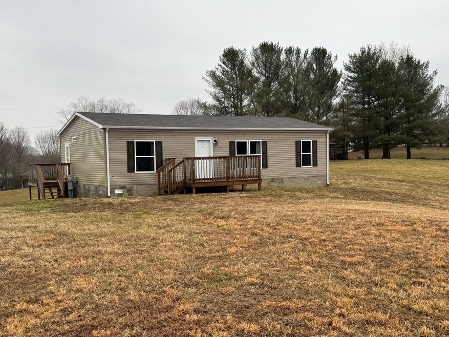 90 Deer Trail Cir, Jamestown, KY 42629 - photo 1