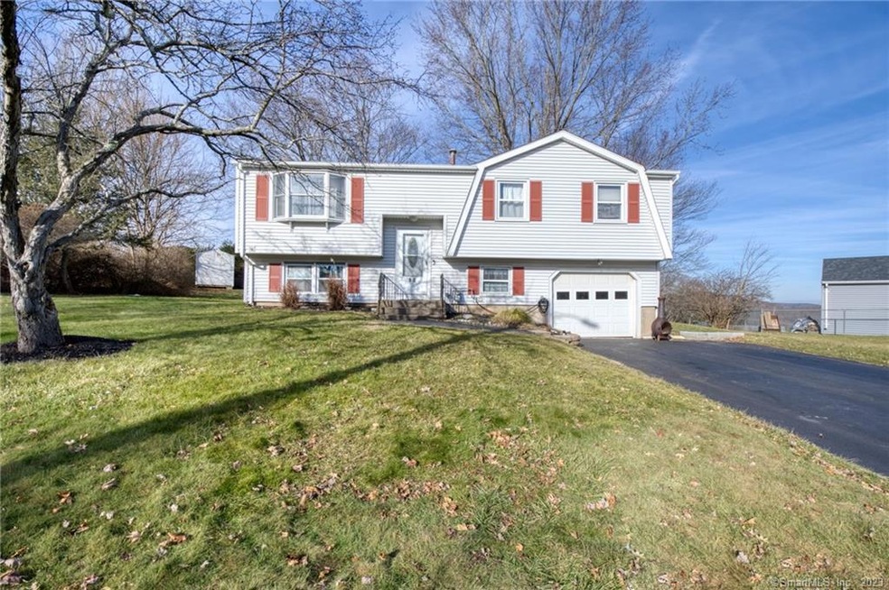 80 Sunrise Hill, Meriden, CT 06451 - photo 1