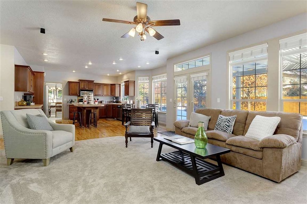 1512 N Crosswater Way, Eagle, ID 83616 - photo 1