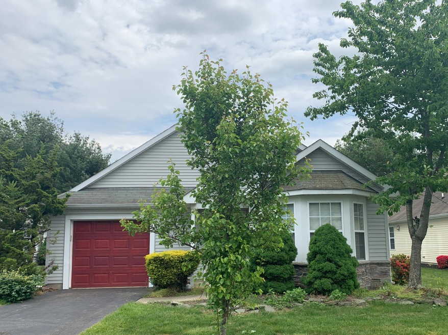 2414 Woodbine Ln, Toms River, NJ 08755 - photo 1