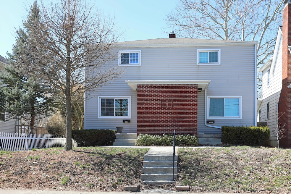 1443-1445 North Star