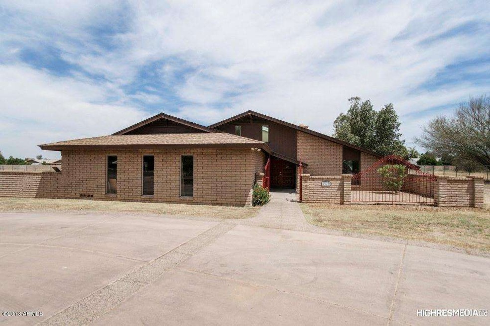 5220 W Cinnabar Ave, Glendale, AZ 85302 - photo 1