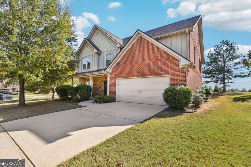 3154 Alhambra Cir, Hampton, GA 30228 - photo 1