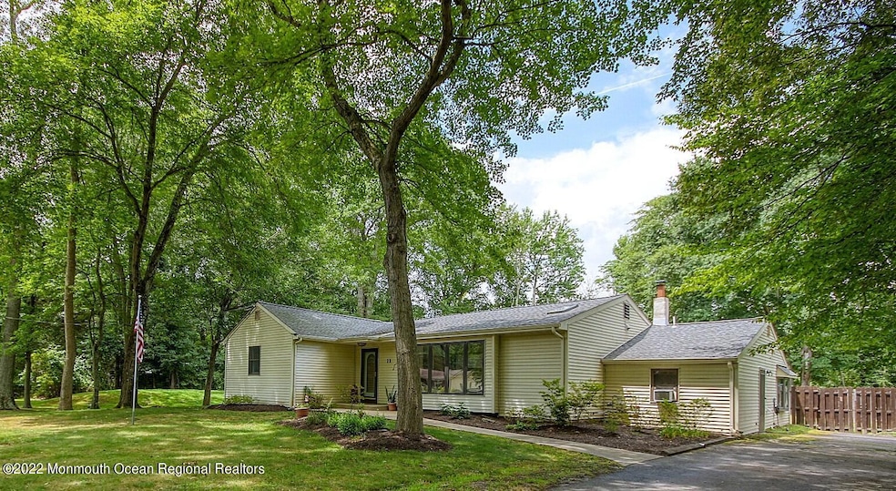 11 W Raymond Ave, Medford, NJ 08055 - photo 1