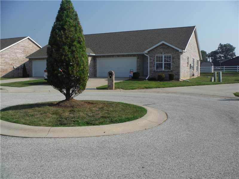 1025 E Crown Pointe Blvd, Greensburg, IN 47240 - photo 1