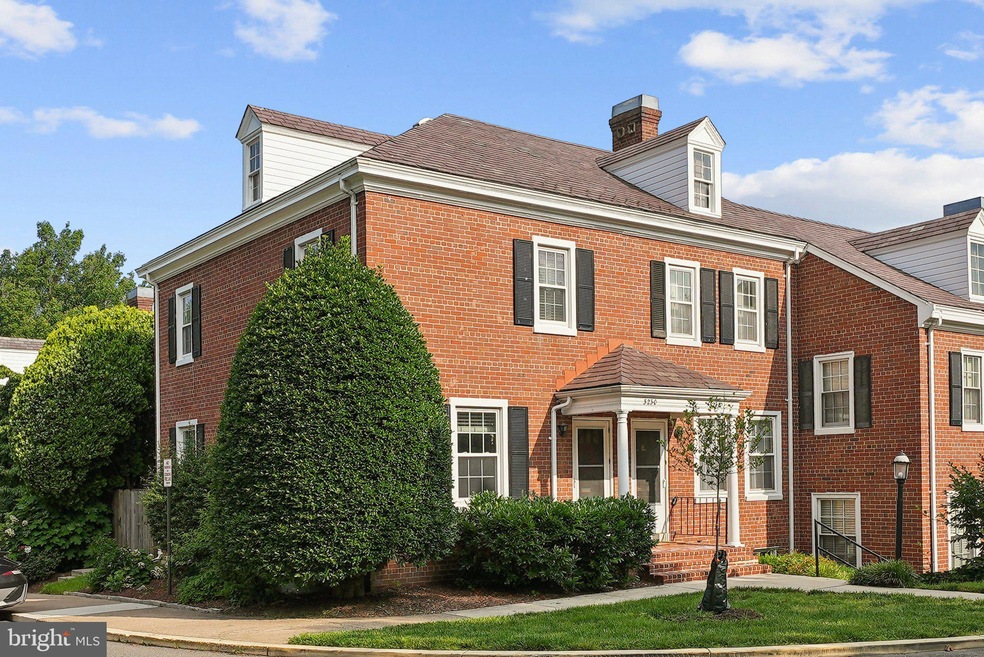 3230 S Utah St, Arlington, VA 22206 - photo 1