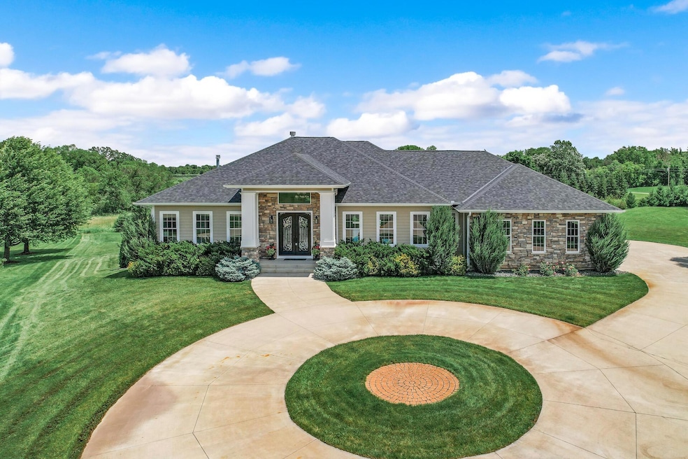 For Sale $1,067,000