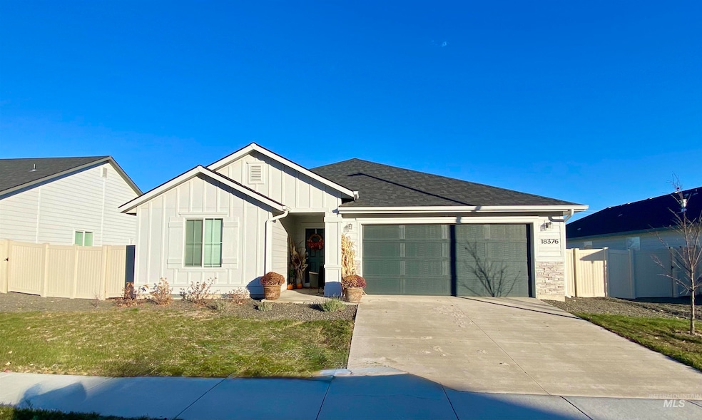 18376 N Strawflower Ave, Nampa, ID 83687 - photo 1