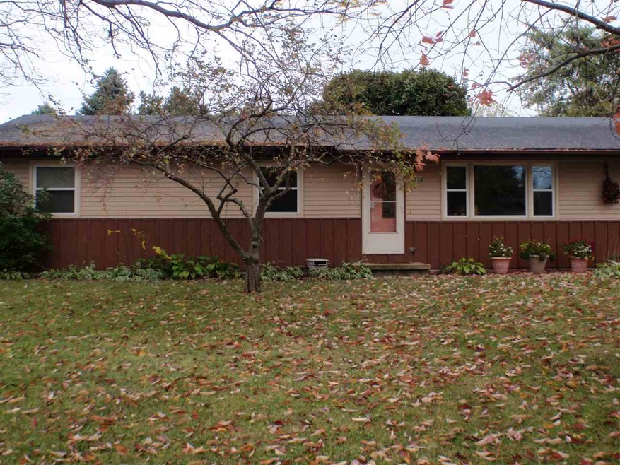 215 Hotel St, Brooklyn, WI 53521 - photo 1