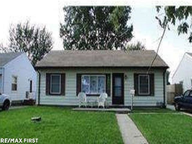 26319 Woodmont St, Roseville, MI 48066 - photo 1