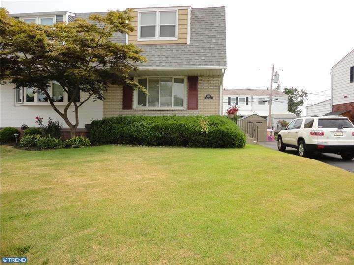 830 Hood Rd, Swarthmore, PA 19081 - photo 1