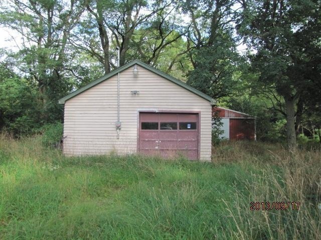 6865 N 400 W, Michigan City, IN 46360 - photo 1