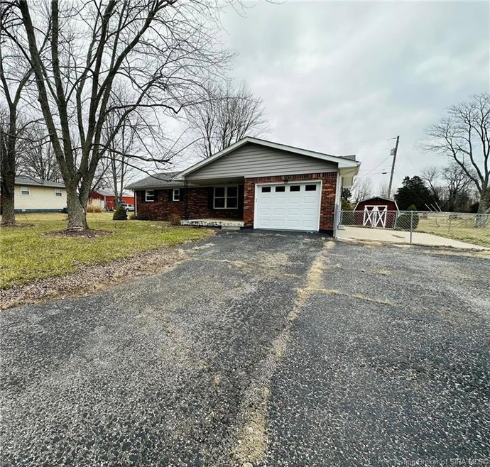 2450 N Lake View Dr, Austin, IN 47102 - photo 1