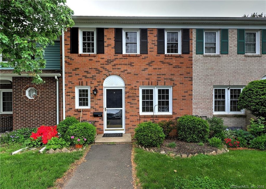 63 Salem Walk, Milford, CT 06460 - photo 1