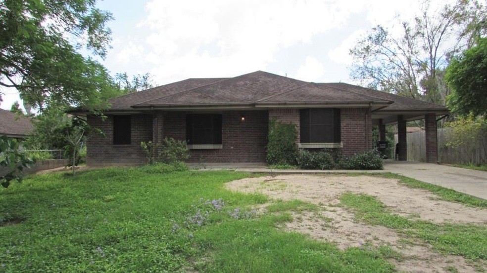 214 Tahiti Dr, Weslaco, TX 78599 - photo 1