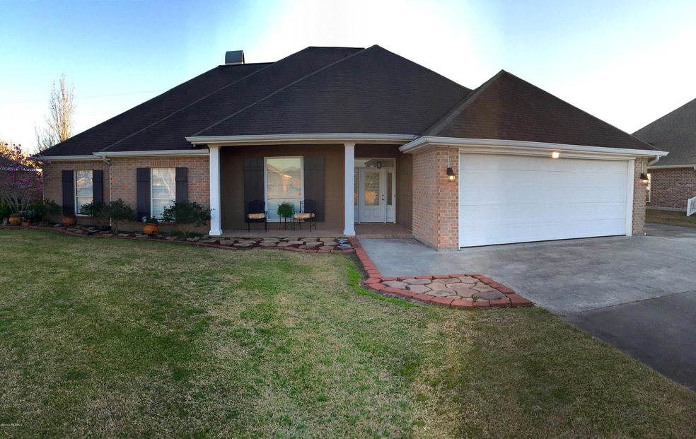 Front of 117 Symphony Place