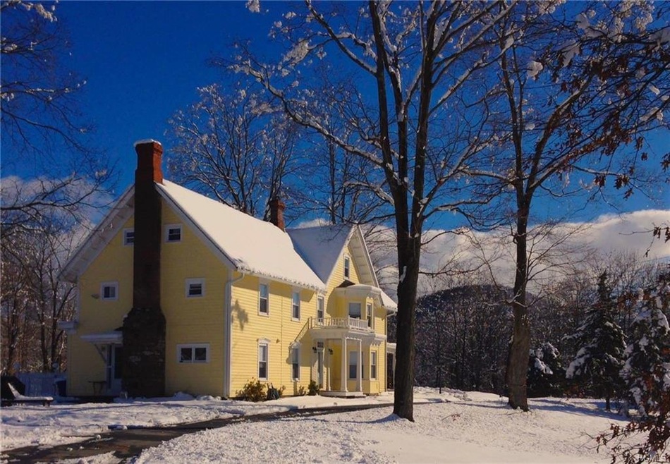 120 Round Hill Rd, Washingtonville, NY 10992 - photo 1