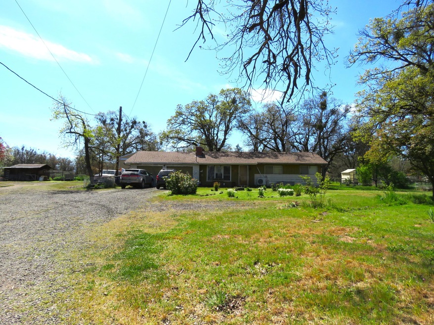 5758 Gebhard Rd, Central Point, OR 97502 - photo 1