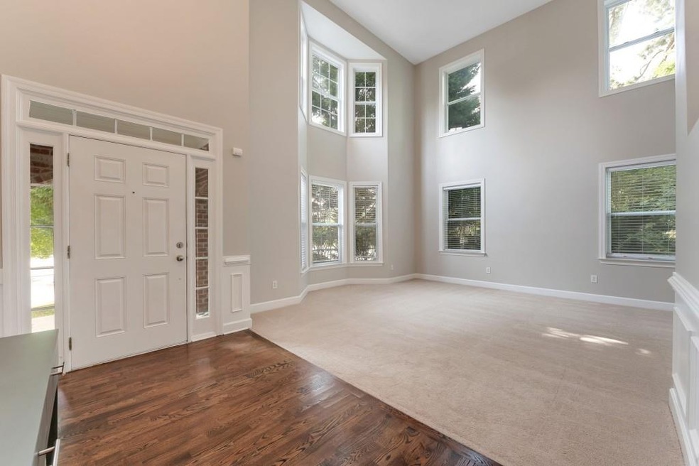 535 Waterhaven Ln, Alpharetta, GA 30004 - photo 1