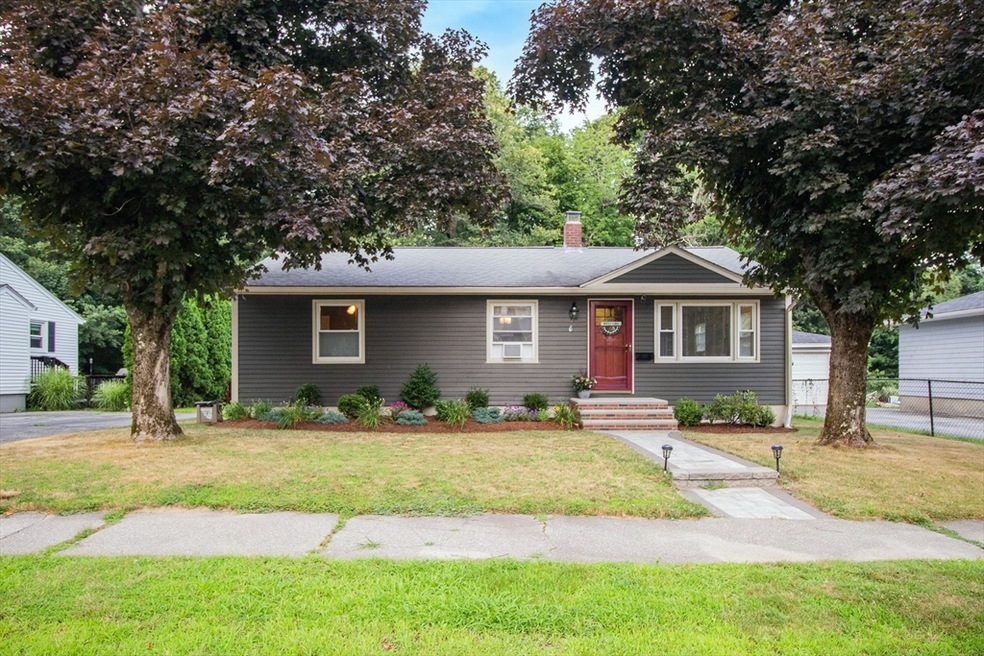 28 Wedgewood Rd, Worcester, MA 01602 - photo 1