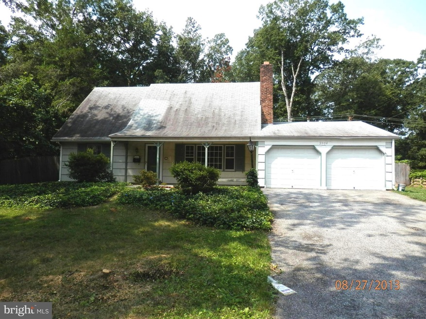 3904 Wakefield Ln, Bowie, MD 20715 - photo 1