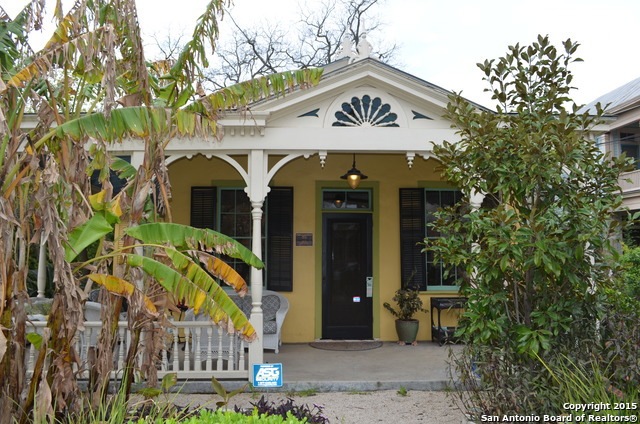 129 Cedar St unit FRONT HOUSE, San Antonio, TX 78210 - photo 1