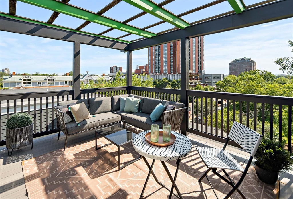 3 Blackstone St unit 3, Cambridge, MA 02139 - photo 1