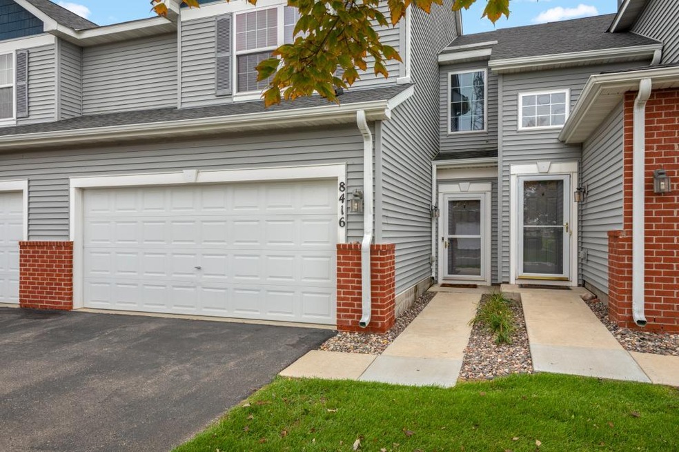 Welcome to this beautiful 3B3B townhome!