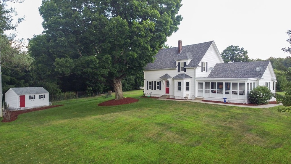 26 Jayne St, Attleboro, MA 02703 - photo 1