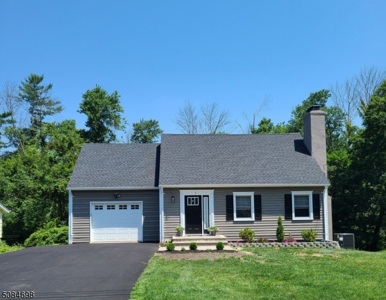 15 Commodore Dr, Lake Hopatcong, NJ 07849 - photo 1