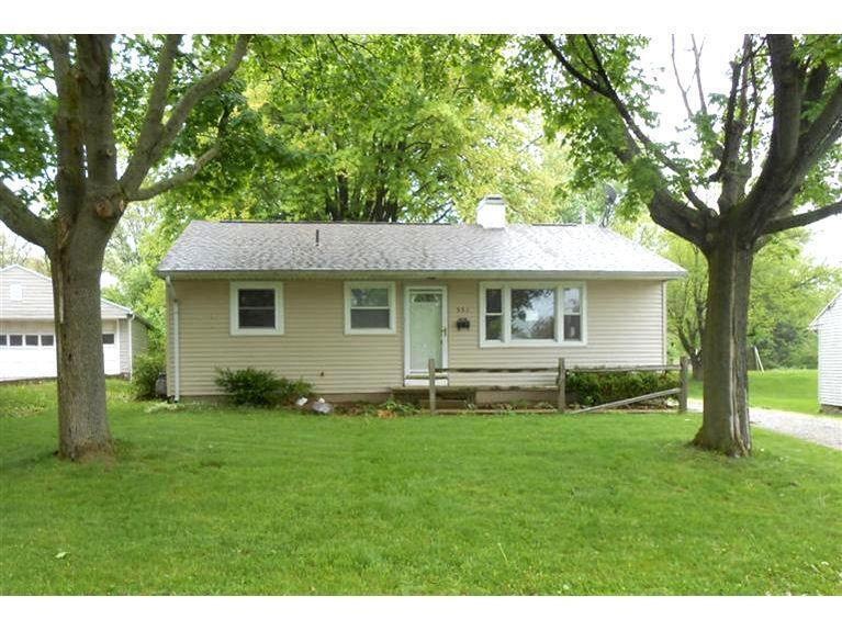 551 S Stadium Dr, Xenia, OH 45385 - photo 1