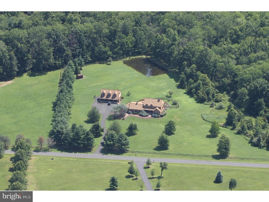 6616 Blueberry Ln, Pipersville, PA 18947 - photo 1