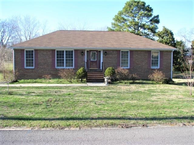 205 Fairlane Dr, Shelbyville, TN 37160 - photo 1